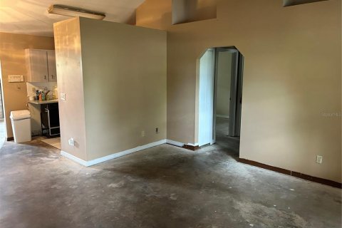 House in Ocala, Florida 3 bedrooms, 118.45 sq.m. № 1757200 - photo 4