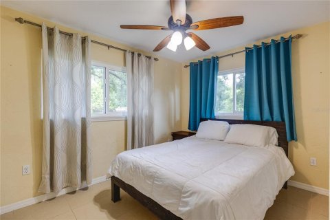 Casa en venta en Saint Petersburg, Florida, 3 dormitorios, 139.82 m2 № 1900675 - foto 24