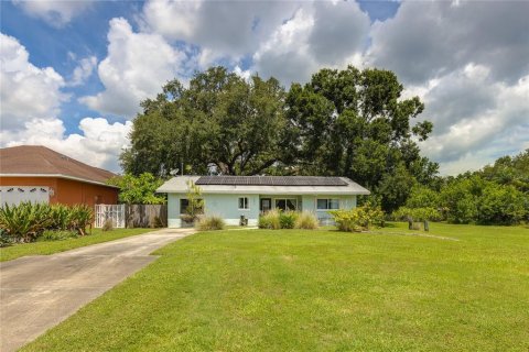 Casa en venta en Saint Petersburg, Florida, 3 dormitorios, 139.82 m2 № 1900675 - foto 5