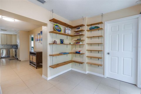 Casa en venta en Saint Petersburg, Florida, 3 dormitorios, 139.82 m2 № 1900675 - foto 14