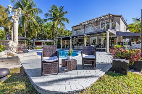 House in Miramar, Florida 5 bedrooms, 296.17 sq.m. № 1963022 - photo 30