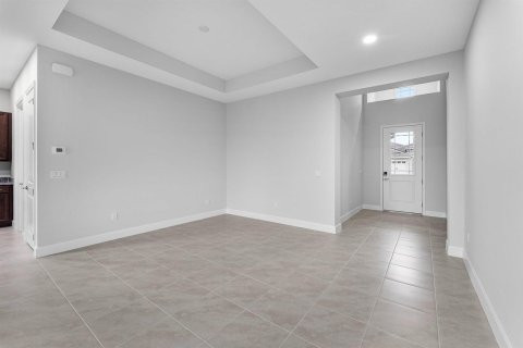 Villa ou maison à louer à Westlake, Floride: 3 chambres, 167.22 m2 № 2439227 - photo 4