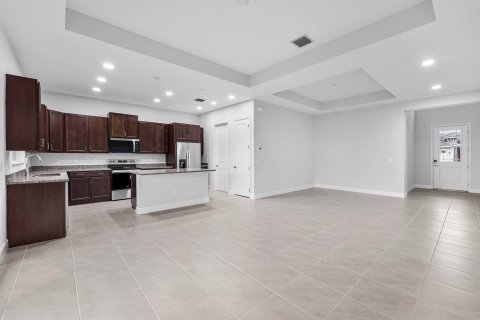 Villa ou maison à louer à Westlake, Floride: 3 chambres, 167.22 m2 № 2439227 - photo 5