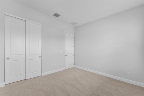 Villa ou maison à louer à Westlake, Floride: 3 chambres, 167.22 m2 № 2439227 - photo 14