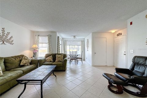 Condominio en venta en Kissimmee, Florida, 2 dormitorios, 95.32 m2 № 1530038 - foto 12