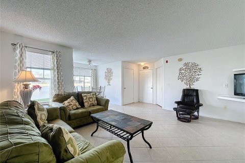 Condo in Kissimmee, Florida, 2 bedrooms  № 1530038 - photo 10