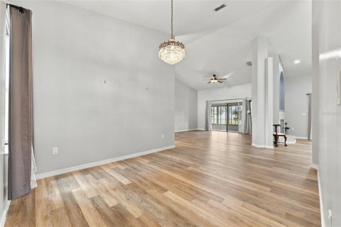 Villa ou maison à vendre à Poinciana, Floride: 4 chambres, 213.58 m2 № 2434964 - photo 23