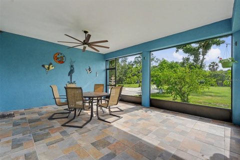 House in Sarasota, Florida 3 bedrooms, 201.6 sq.m. № 2196618 - photo 17