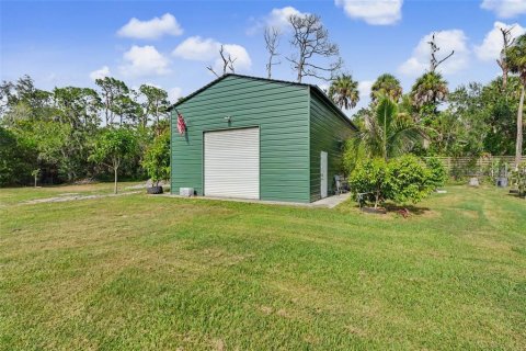House in Sarasota, Florida 3 bedrooms, 201.6 sq.m. № 2196618 - photo 19