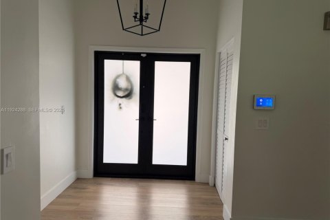 Casa en venta en Lauderhill, Florida, 3 dormitorios, 148.09 m2 № 1982737 - foto 3