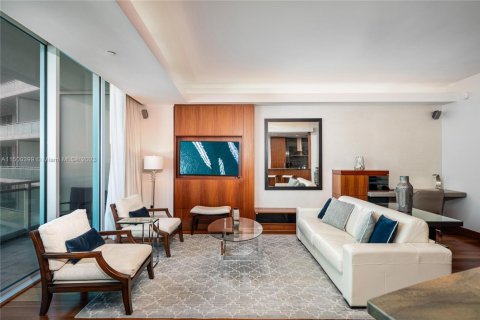 Condominio en alquiler en Bal Harbour, Florida, 1 dormitorio, 106.56 m2 № 2076835 - foto 4
