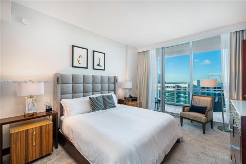 Condominio en alquiler en Bal Harbour, Florida, 1 dormitorio, 106.56 m2 № 2076835 - foto 20
