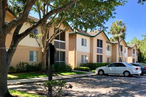 Condo à Coral Springs, Floride, 2 chambres  № 2180613