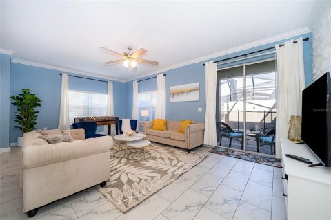 Touwnhouse à vendre à Kissimmee, Floride: 5 chambres, 201.41 m2 № 1870943 - photo 6