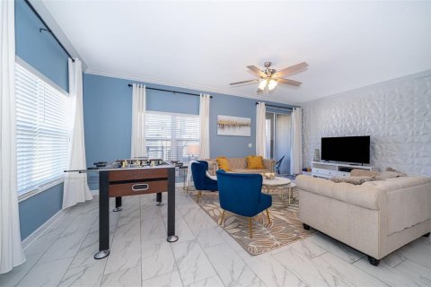 Touwnhouse à vendre à Kissimmee, Floride: 5 chambres, 201.41 m2 № 1870943 - photo 5