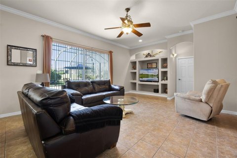House in Leesburg, Florida 2 bedrooms, 222.87 sq.m. № 1831138 - photo 13
