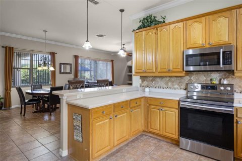 House in Leesburg, Florida 2 bedrooms, 222.87 sq.m. № 1831138 - photo 19