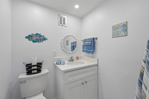 Condominio en venta en Bradenton Beach, Florida, 2 dormitorios, 80.27 m2 № 2198639 - foto 13