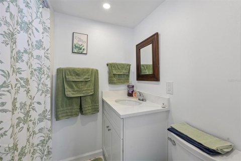 Condominio en venta en Bradenton Beach, Florida, 2 dormitorios, 80.27 m2 № 2198639 - foto 17