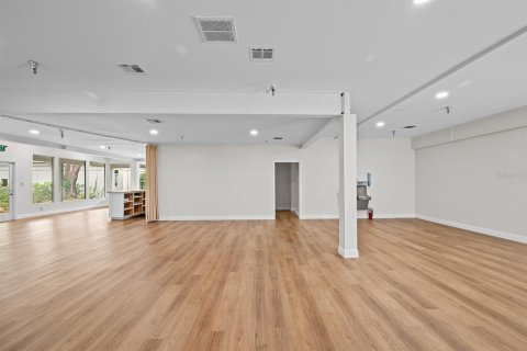 Commercial property in Gainesville, Florida 198.25 sq.m. № 1757786 - photo 11