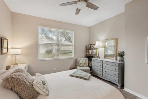 Condo in Sun City Center, Florida, 2 bedrooms  № 1510625 - photo 14