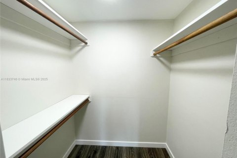 Condominio en venta en Sunrise, Florida, 2 dormitorios, 78.97 m2 № 1936975 - foto 14