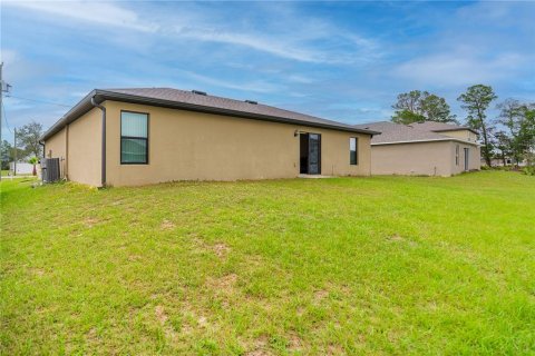 House in Poinciana, Florida 3 bedrooms, 135.92 sq.m. № 1883668 - photo 27