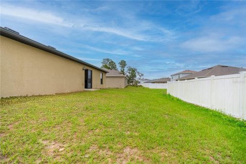 House in Poinciana, Florida 3 bedrooms, 135.92 sq.m. № 1883668 - photo 28