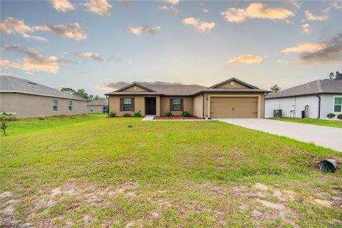 House in Poinciana, Florida 3 bedrooms, 135.92 sq.m. № 1883668 - photo 2
