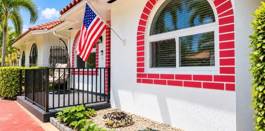 Villa ou maison à Hialeah, Floride 3 chambres, 118.36 m2 № 2390130