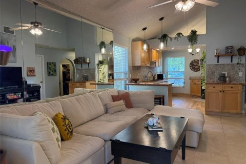 Casa en venta en Palm Harbor, Florida, 1 dormitorio, 94.39 m2 № 1878214 - foto 9