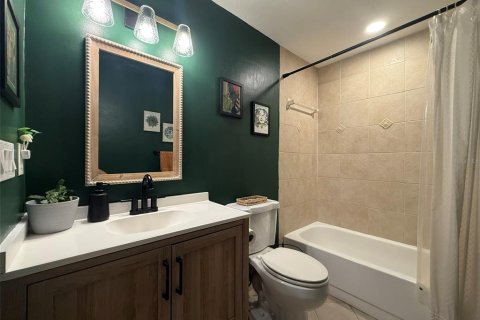 Casa en venta en Palm Harbor, Florida, 1 dormitorio, 94.39 m2 № 1878214 - foto 18