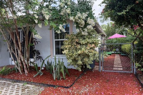 Casa en venta en Palm Harbor, Florida, 1 dormitorio, 94.39 m2 № 1878214 - foto 29