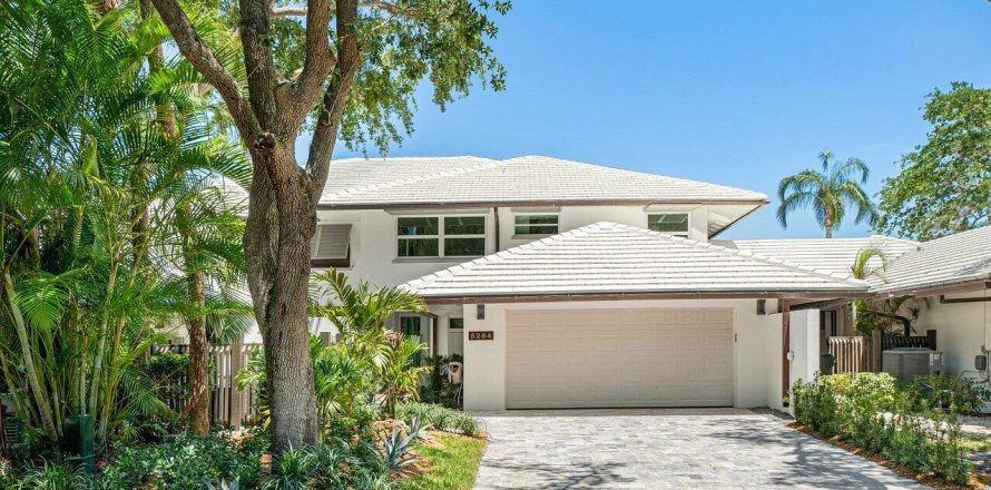 Adosado en Boca Raton, Florida 4 dormitorios, 273.97 m2 № 1093542