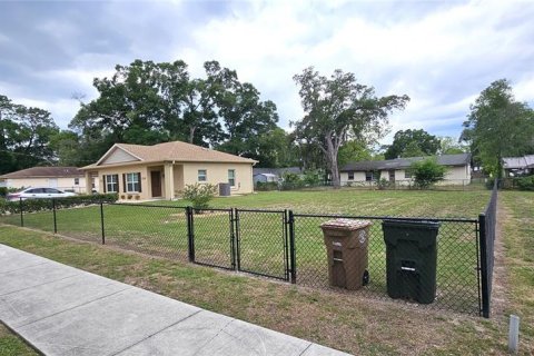 Propiedad comercial en venta en Ocala, Florida, 2 dormitorios, 119.19 m2 № 1673079 - foto 3