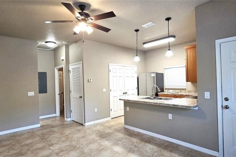 Propiedad comercial en venta en Ocala, Florida, 2 dormitorios, 119.19 m2 № 1673079 - foto 5