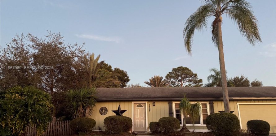 Casa en Port St. Lucie, Florida 2 dormitorios, 95.32 m2 № 2031954