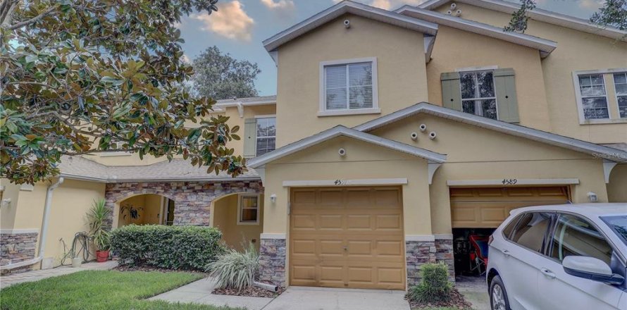 Adosado en Tampa, Florida 3 dormitorios, 142.05 m2 № 1817449