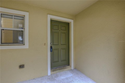 Adosado en venta en Tampa, Florida, 3 dormitorios, 142.05 m2 № 1817449 - foto 16