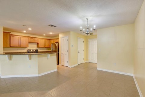 Adosado en venta en Tampa, Florida, 3 dormitorios, 142.05 m2 № 1817449 - foto 21