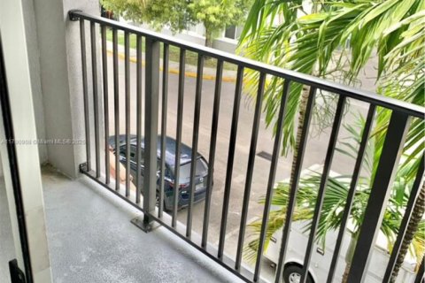 Condominio en venta en Homestead, Florida, 3 dormitorios, 104.61 m2 № 1731574 - foto 23