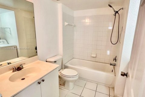 Condominio en venta en Homestead, Florida, 3 dormitorios, 104.61 m2 № 1731574 - foto 11