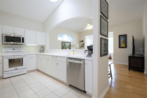 Condo in Palm Coast, Florida, 3 bedrooms № 2114351 - photo 10