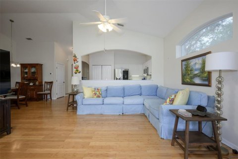 Condo in Palm Coast, Florida, 3 bedrooms № 2114351 - photo 4