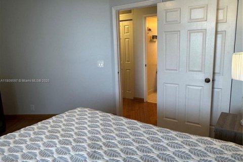 Снять в аренду кондоминиум в Авентура, Флорида 2 спальни, 109.72м2, № 1953965 - фото 21