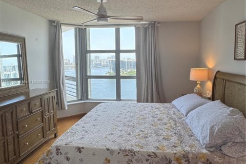 Снять в аренду кондоминиум в Авентура, Флорида 2 спальни, 109.72м2, № 1953965 - фото 14