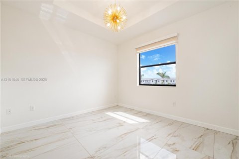 Adosado en venta en Homestead, Florida, 3 dormitorios, 123.37 m2 № 2405980 - foto 8