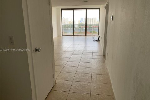 Купить кондоминиум в Авентура, Флорида 2 спальни, 100.24м2, № 1688977 - фото 8