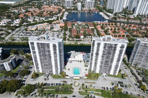 Купить кондоминиум в Авентура, Флорида 2 спальни, 100.24м2, № 1688977 - фото 4