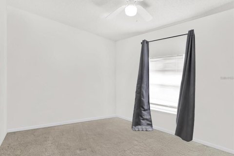 House in Tampa, Florida 3 bedrooms, 75.81 sq.m. № 2105245 - photo 13